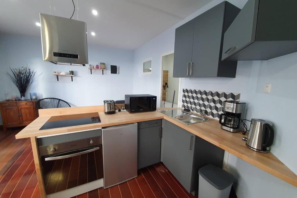 Appartement Lumineux Tout Confort De 33M2 Au Centre De 반느 외부 사진